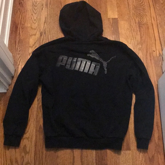 Puma Other - ❤️ 3/$15 Puma hoodie - size Small